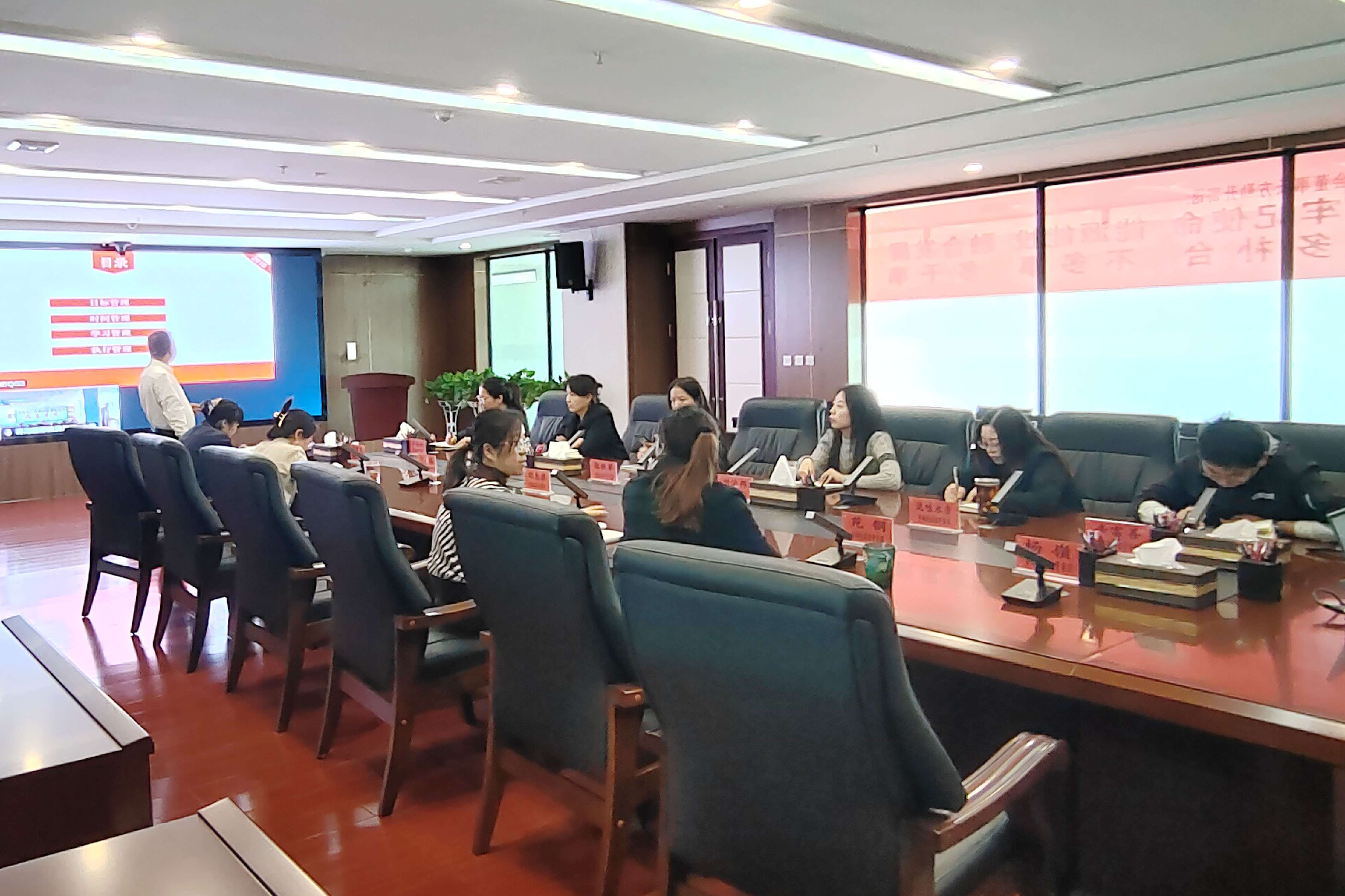 1704249837762322.jpg 培訓(xùn).jpg